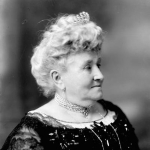 Zoe Laurier
