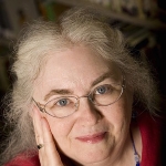 Laura Schlitz