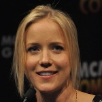 Jessy Schram