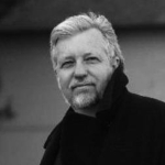 Dan Simmons