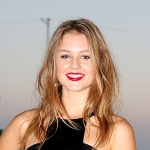 Isabelle Cornish
