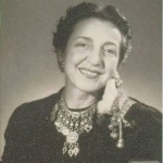 Dora Stratou