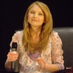 Elisabeth Harnois