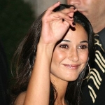 Emmanuelle Chriqui
