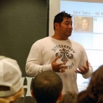 Esera Tuaolo