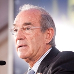 Carlos Garaikoetxea