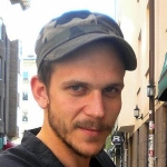 Gustaf Skarsgard