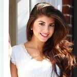 Chelsea Krost