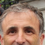 Chris Andrews