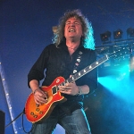 Dave Meniketti