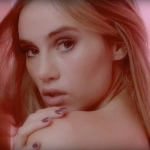 Suki Waterhouse