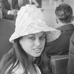 Aliza Gur