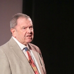 Anthony King