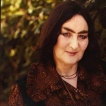 Aviva Uri