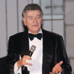 Barrie Ingham
