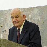 Alfred Grosser
