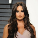 Demi Lovato - Acquaintance of Halsey (Ashley Frangipane)