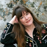 Holly George-Warren