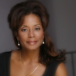 Donzaleigh Abernathy