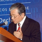 Jong-Wook Lee