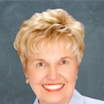 Evelyn Joan Lynn