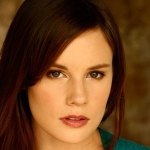 Chelsea Hobbs