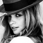 Julia Stegner